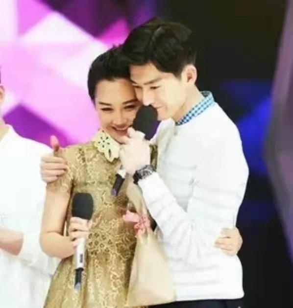 吃瓜娱乐圈男明星名字,娱乐圈男明星的甜蜜瓜事大盘点